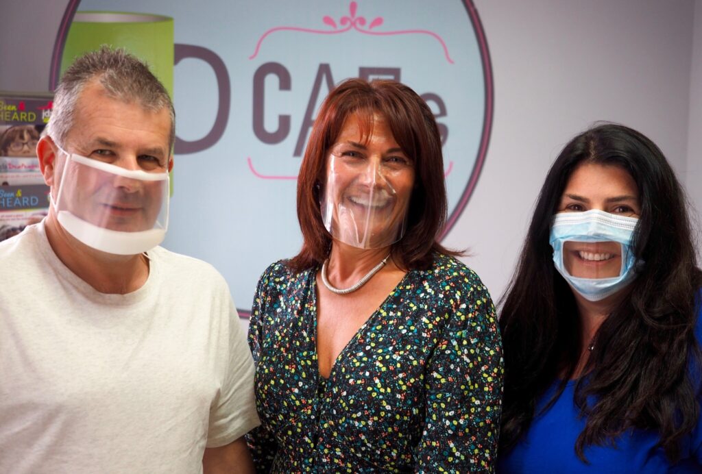 Jewish charity provides 2,000 transparent masks to help those with hearing loss